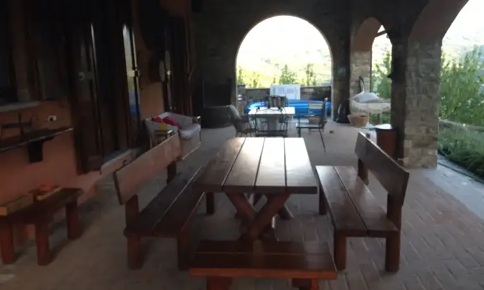 Rexer-Bettola-Vendo-rustico-colline-val-nere-Piacenza-Salone