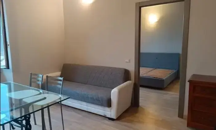 Rexer-Luino-Appartamento-in-Via-Creva-Luino-SALONE