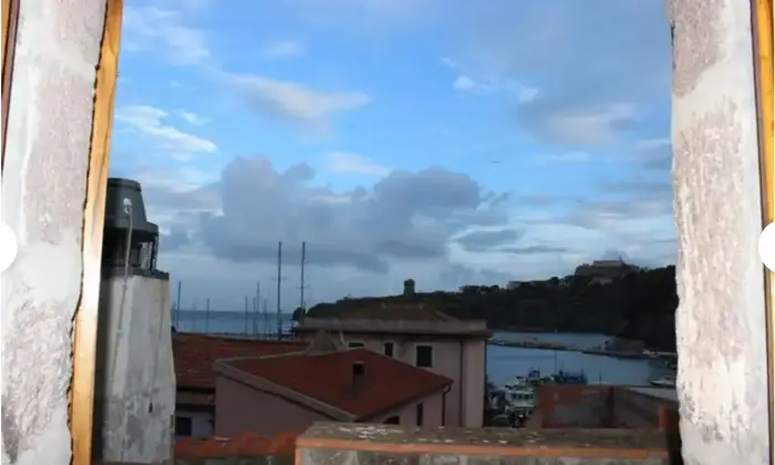 Rexer-Capraia-Isola-Vendesi-villa-in-Via-Assunzione-a-Capraia-Isola-Terrazzo