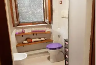 Rexer-Pitigliano-Casa-di-paese-in-vendita-in-via-VignoliPitigliano-Bagno