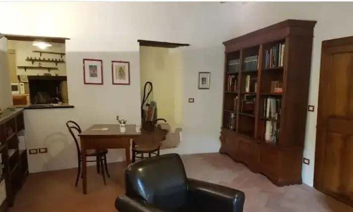 Rexer-Pitigliano-Casa-di-paese-in-vendita-in-via-VignoliPitigliano-Salone