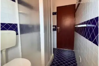 Rexer-Fiumefreddo-di-Sicilia-Quadrilocale-in-vendita-in-via-Badal-a-Fiumefreddo-di-Sicilia-Bagno