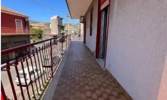 Rexer-Fiumefreddo-di-Sicilia-Quadrilocale-in-vendita-in-via-Badal-a-Fiumefreddo-di-Sicilia-Terrazzo