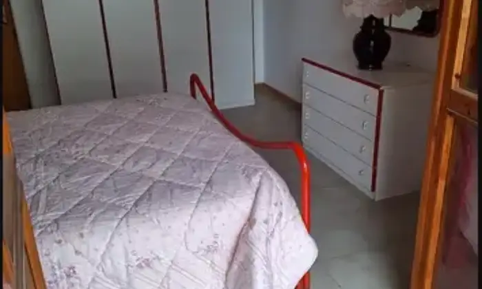 Rexer-Scalea-Vendesi-appartamento-in-Via-Panoramica-a-Scalea-CameraDaLetto
