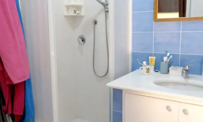 Rexer-Alcamo-Appartamento-via-dellOrsa-Minore-ad-Alcamo-Marina-Alcamo-BAGNO