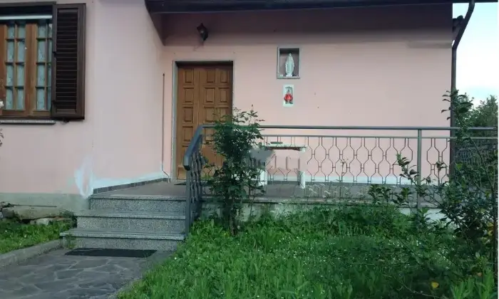 Rexer-Tresana-Vendesi-casa-in-localit-Villa-Tresana-ALTRO