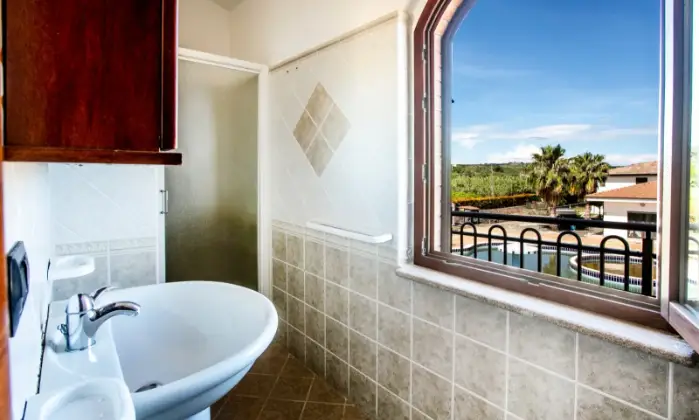 Rexer-Briatico-Camere-per-vacanza-in-Calabria-Bagno