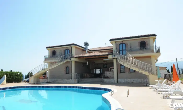 Rexer-Briatico-Camere-per-vacanza-in-Calabria-Terrazzo