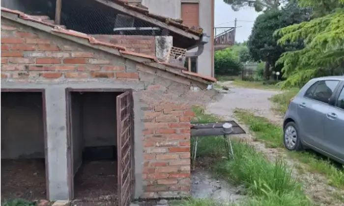 Rexer-Marsciano-Vendesi-Propriet-rustica-in-via-Giacomo-Matteoti-a-Marsciano-Giardino