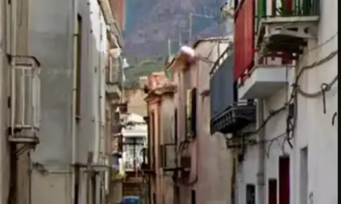 Rexer-Baiano-Vendesi-Appartamento-in-Via-Nicola-Litto-a-Baiano-Terrazzo