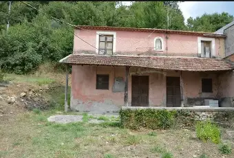 Rexer-Sora-Casale-in-vendita-in-via-Valcomperta-a-Sora-Giardino