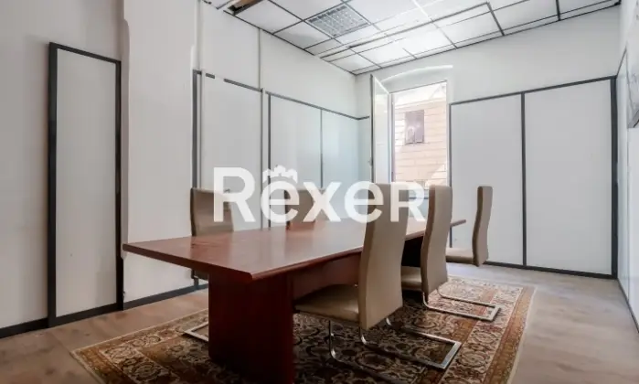 Rexer-GENOVA-Genova-via-Bolzaneto-Ufficio-di-mq-in-zona-centrale-luminoso-ed-ideale-per-studio-medico-Altro