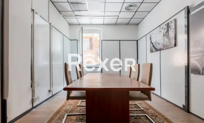 Rexer-GENOVA-Genova-via-Bolzaneto-Ufficio-di-mq-in-zona-centrale-luminoso-ed-ideale-per-studio-medico-Altro