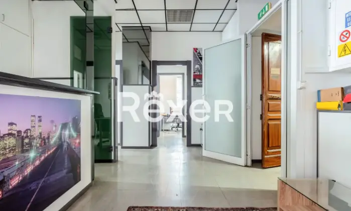 Rexer-GENOVA-Genova-via-Bolzaneto-Ufficio-di-mq-in-zona-centrale-luminoso-ed-ideale-per-studio-medico-Altro