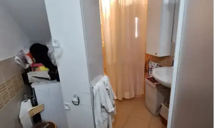 Rexer-Fano-Vendesi-Villetta-a-schiera-in-strada-Nazionale-FlaminiaFano-Bagno