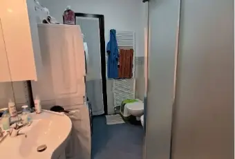 Rexer-Fano-Vendesi-Villetta-a-schiera-in-strada-Nazionale-FlaminiaFano-Bagno