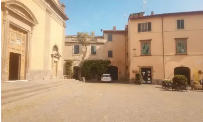 Rexer-Tuscania-Appartamento-su-due-piani-in-vendita-in-via-della-Libert-a-Tuscania-Terrazzo