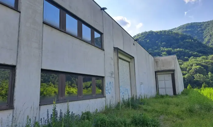 Rexer-Valbrona-Immobile-in-vendita-in-via-Roma-a-Valbrona-ALTRO