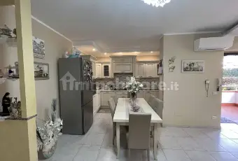 Rexer-Briatico-VILLETTA-A-SCHIERA-ARREDATA-CHIAVI-IN-MANO-Cucina