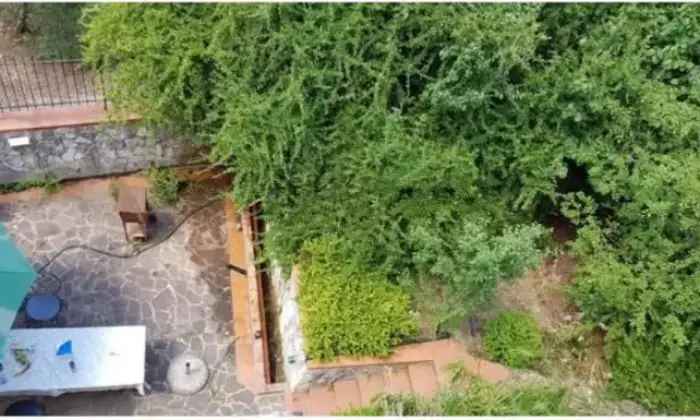 Rexer-Altofonte-Villa-in-vendita-in-via-Poggio-San-Francesco-ad-Altofonte-Giardino