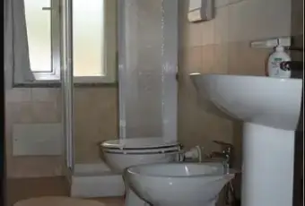 Rexer-Bosa-Appartamento-in-vendita-in-via-Ugo-La-Malfa-a-Bosa-Bagno