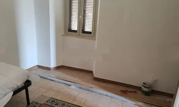 Rexer-Fabrica-di-Roma-Vendesi-appartamento-in-vicolo-delle-Scuole-Fabrica-di-Roma-Altro