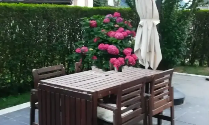 Rexer-Lillianes-Vendesi-appartamento-in-localit-Le-They-DessousLillianes-Giardino