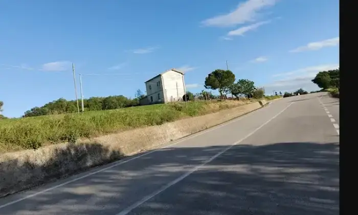 Rexer-Palata-Rustico-con-mq-di-terreno-Terrazzo