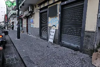 Rexer-Napoli-Fittasi-locale-commerciale-zona-centrale-via-stadera-Altro