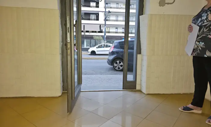 Rexer-Napoli-Fittasi-locale-commerciale-zona-centrale-via-stadera-Altro