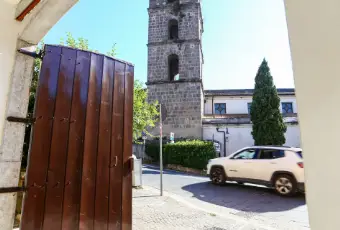Rexer-Atripalda-Ampio-e-luminoso-locale-commerciale-ristrutturato-Altro
