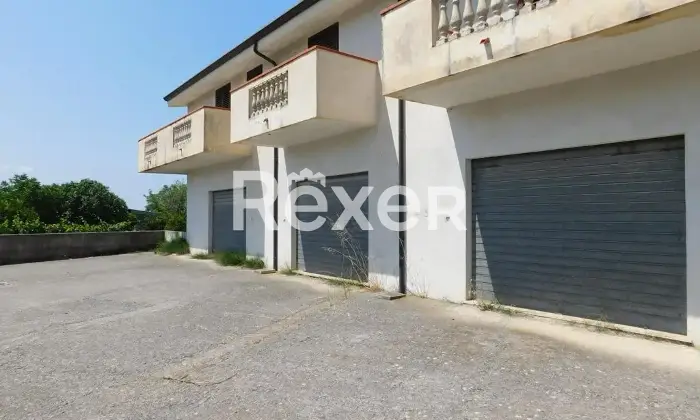 Rexer-Santa-Maria-del-Cedro-Appartamento-in-via-dei-Giacinti-a-Santa-Maria-del-Cedro-CS-Altro