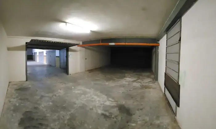 Rexer-Conversano-Deposito-Box-Garage-doppio-in-Via-Alfredo-Boniconti-Conversano-Altro