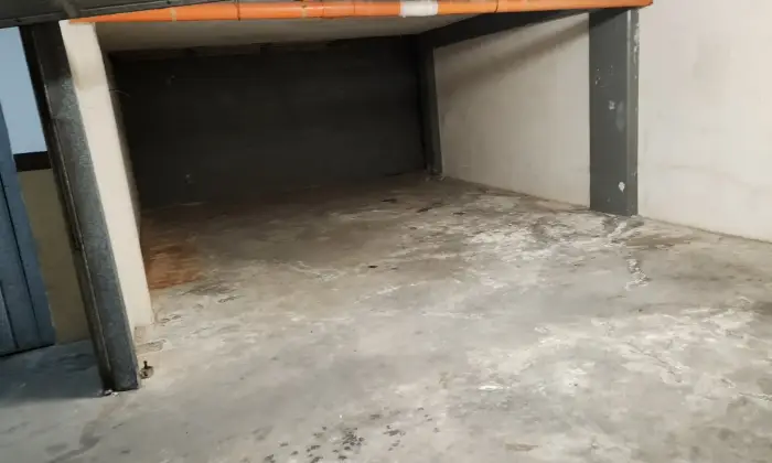 Rexer-Conversano-Deposito-Box-Garage-doppio-in-Via-Alfredo-Boniconti-Conversano-Garage