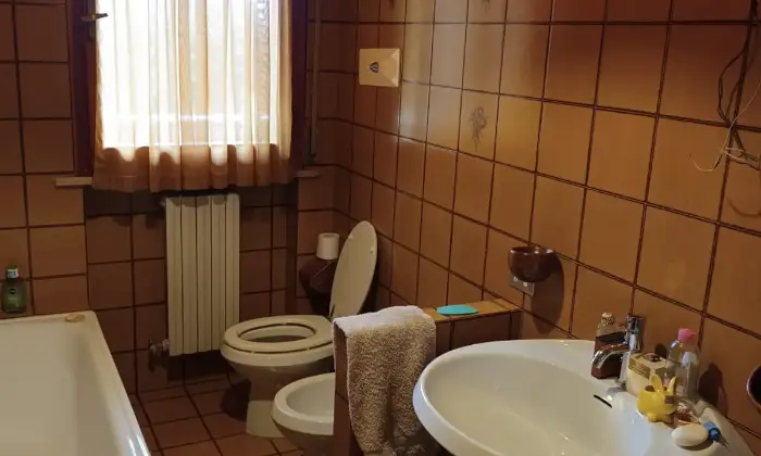 Rexer-Pesaro-Appartamento-in-Via-Milazzo-Pesaro-Bagno