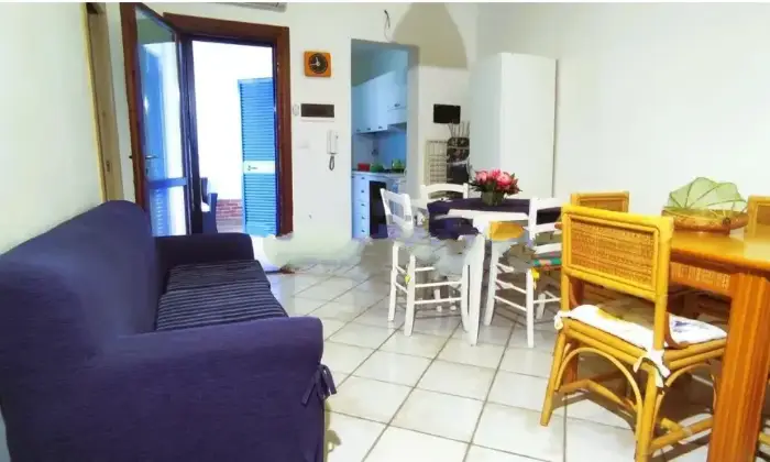 Rexer-Porto-Cesareo-Vendesi-appartamento-Villaggio-Chiusurelle-a-Porto-Cesareo-Salone