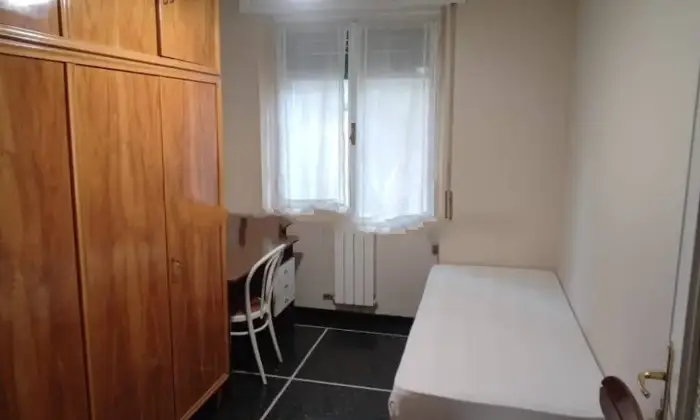 Rexer-Genova-Vendesi-appartamento-in-Via-Napoli-a-Genova-Altro