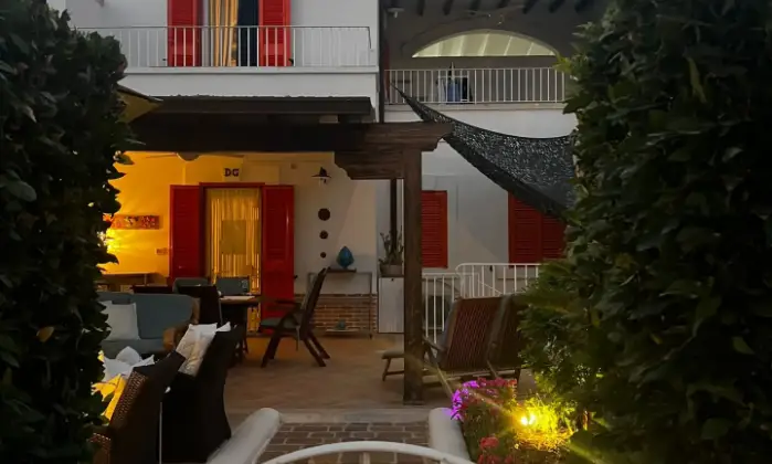 Rexer-Porto-Cesareo-Vendesi-villetta-in-Villaggio-Residenziale-Chiusurelle-a-Porto-Cesareo-Giardino