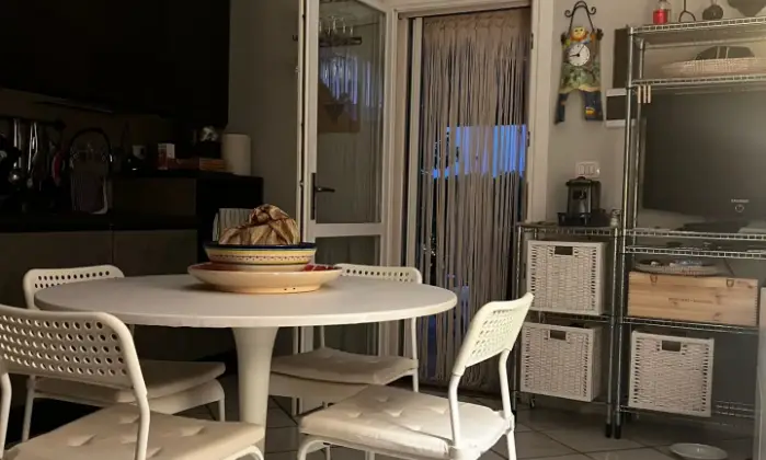 Rexer-Porto-Cesareo-Vendesi-villetta-in-Villaggio-Residenziale-Chiusurelle-a-Porto-Cesareo-Cucina
