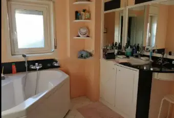 Rexer-Motta-SantAnastasia-Appartamento-in-villa-Sp-Motta-SantAnastasia-Bagno