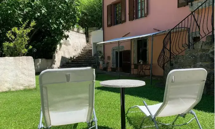 Rexer-Bagnone-Vendesi-appartamenti-a-Bagnone-Giardino