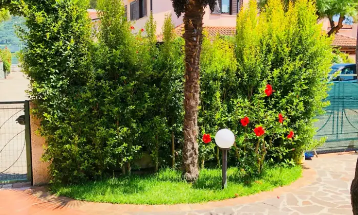 Rexer-Pizzo-Villetta-bifamiliare-in-vendita-in-Contrada-Difesa-a-Pizzo-Altro