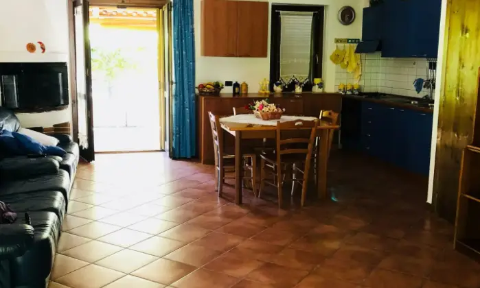 Rexer-Pizzo-Villetta-bifamiliare-in-vendita-in-Contrada-Difesa-a-Pizzo-Altro