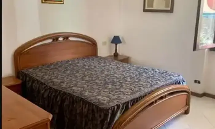 Rexer-Montignoso-Appartamento-in-vendita-in-via-Saponiera-a-Montignoso-CameraDaLetto