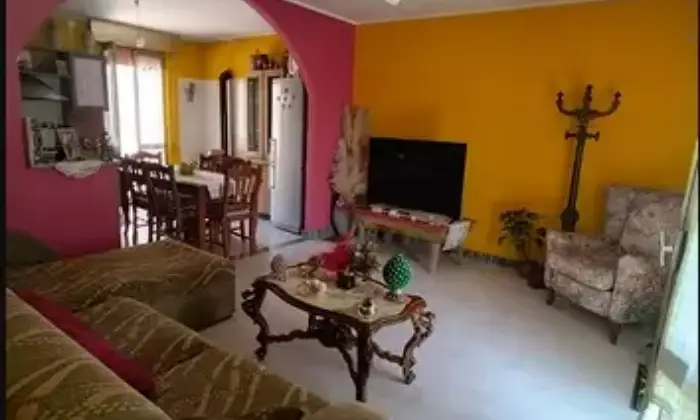 Rexer-Palazzolo-Acreide-CasaIndipendente-in-Via-Bascetta-Palazzolo-Acreide-Salone