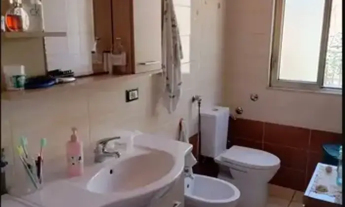 Rexer-Palazzolo-Acreide-CasaIndipendente-in-Via-Bascetta-Palazzolo-Acreide-Bagno