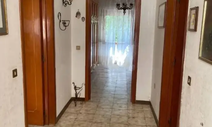 Rexer-Guagnano-Casa-con-garage-in-via-Giuseppe-Giusti-a-Guagnano-Altro