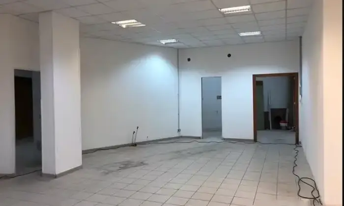 Rexer-Nicosia-Locale-in-vendita-in-Largo-delle-Beccherie-a-Nicosia-Altro