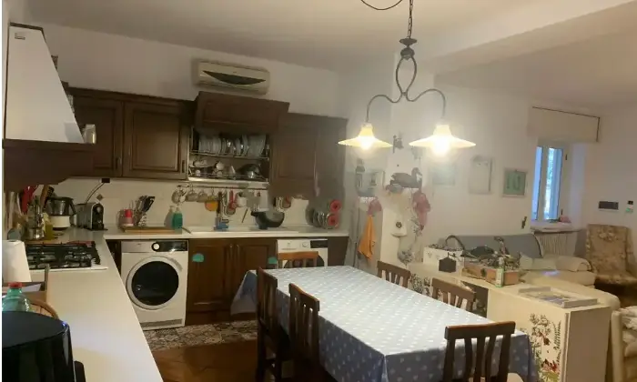 Rexer-Brindisi-Vendesi-Villa-zona-Sciaia-Brindisi-appartamenti-Cucina