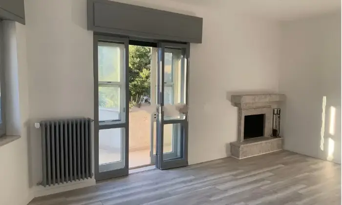 Rexer-Brindisi-Vendesi-Villa-zona-Sciaia-Brindisi-appartamenti-Altro